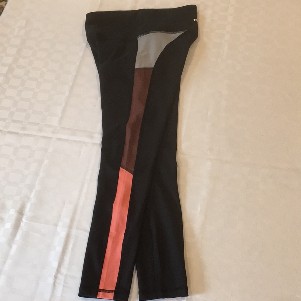 New Zyia Active Black Colorblock High-Rise Cropped Leggings size 4